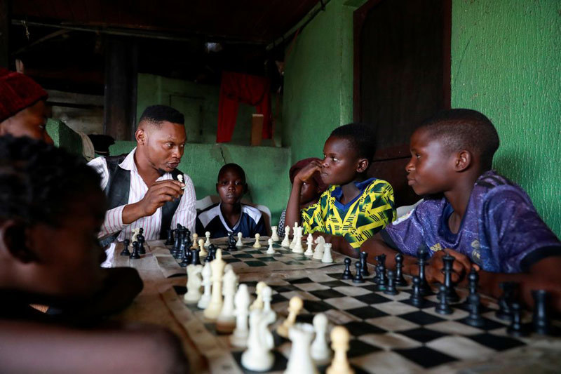 Những đứa trẻ học cờ vua để đổi đời ở Nigeria