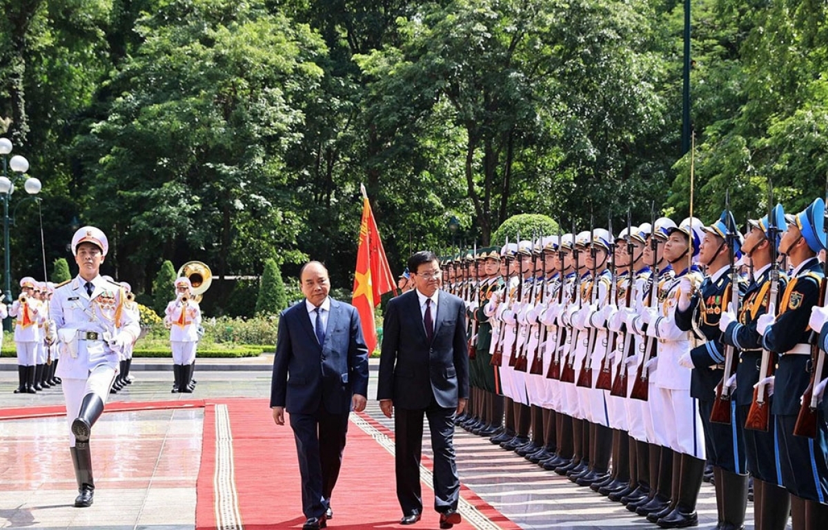 Hình ảnh lễ đón và hội đàm của lãnh đạo Việt Nam và Tổng Bí thư sẽ cho chúng ta một cái nhìn tổng quan về những bước tiến trong quan hệ giữa hai nước. Hãy cùng xem và khám phá những thông tin mới nhất.