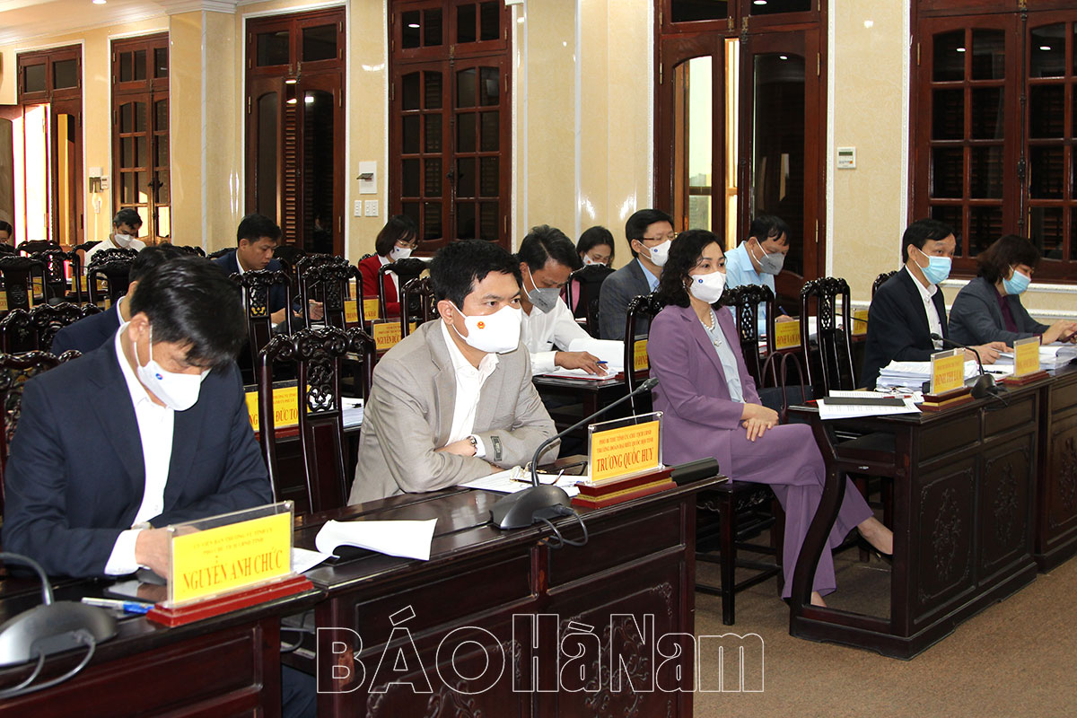 BTV Tỉnh ủy tiếp thu giải trình các ý kiến tham gia thảo luận tại tổ của BCH Đảng bộ tỉnh