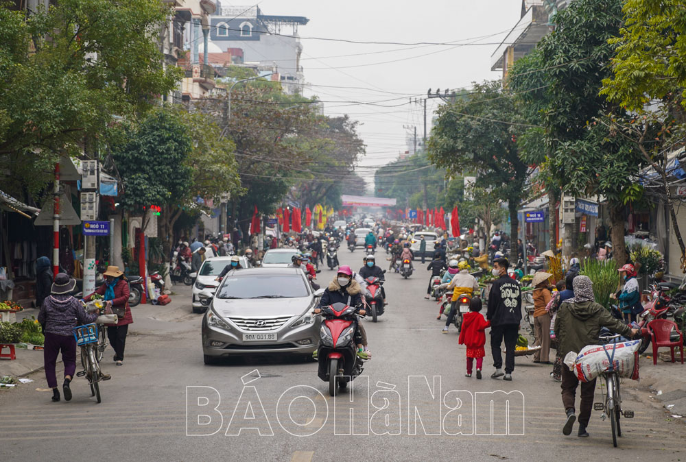Thuận lợi di chuyển qua Hà Nam khi người dân ngày đầu nghỉ Tết