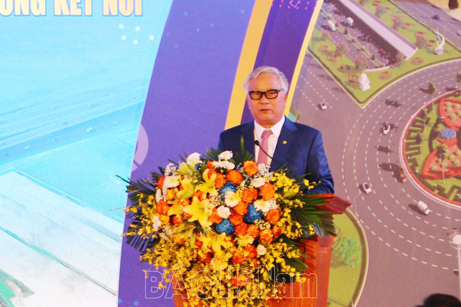Chủ tịch Quốc hội Vương Đình Huệ dự Lễ khởi công Dự án đầu tư xây dựng nút giao Phú Thứ tại xã Tiên Hiệp